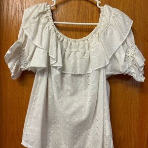 Peasant Style White Eyelet Blouse Size Small. Short Sleeves.